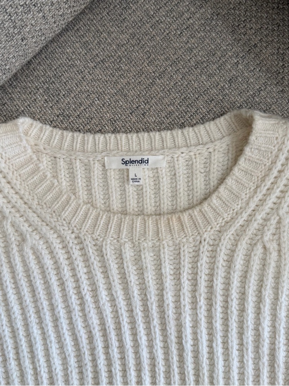 Splendid Cream Sweater - Picture 4 of 9